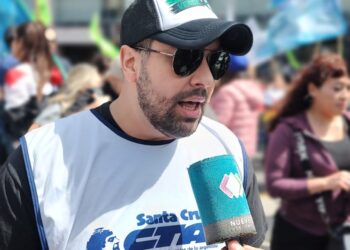 Carlos Garzón sobre el RIGI: “Luz verde para el saqueo en Santa Cruz”