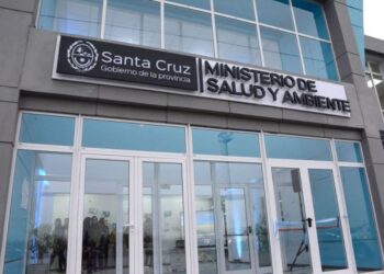 Paritaria de Salud: Carlos Garzón exige respuestas concretas al Gobierno.