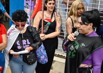 Milei y su retórica de odio: convocatorias a las calles y denuncias de discriminación