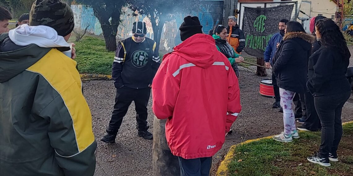 Municipales de ATE Los Antiguos mantiene la lucha por un salario decente
