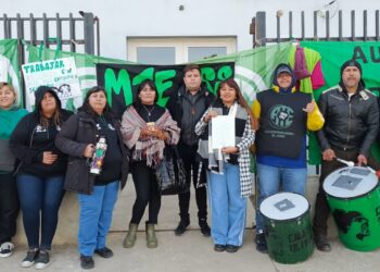 ATE denuncia bloqueos arbitrarios y persecución laboral en audiencia por el paro de auxiliares de la Educación en Caleta Olivia