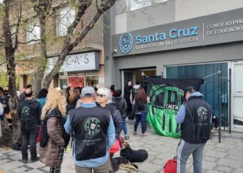 Graves descuentos indebidos a trabajadores del CPE: ATE denuncia violación del convenio colectivo y falta de respuestas