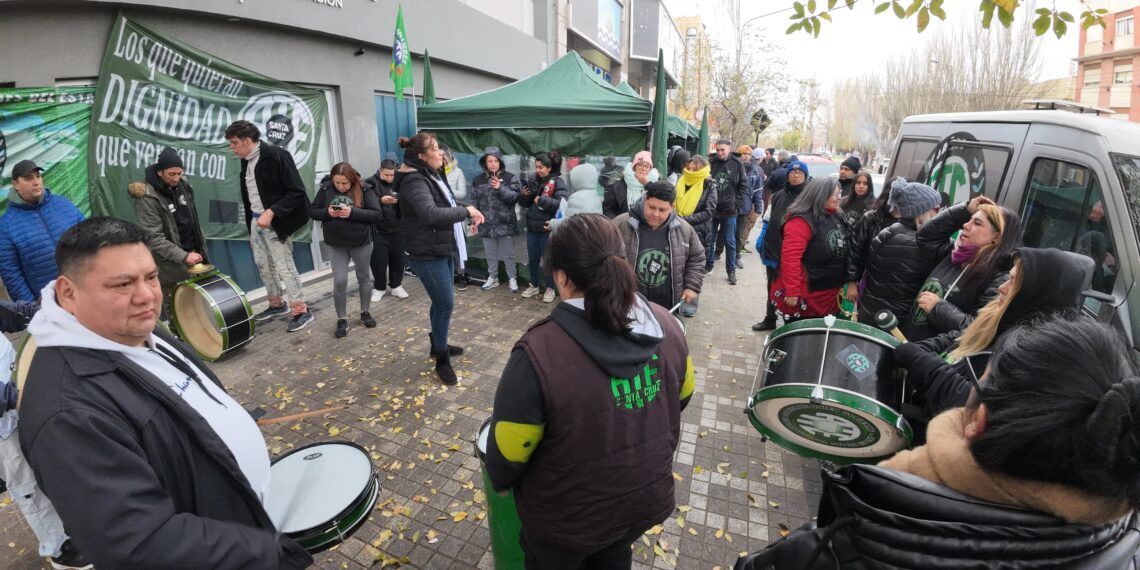 ATE se movilizó al CPE en el segundo día de Paro Provincial