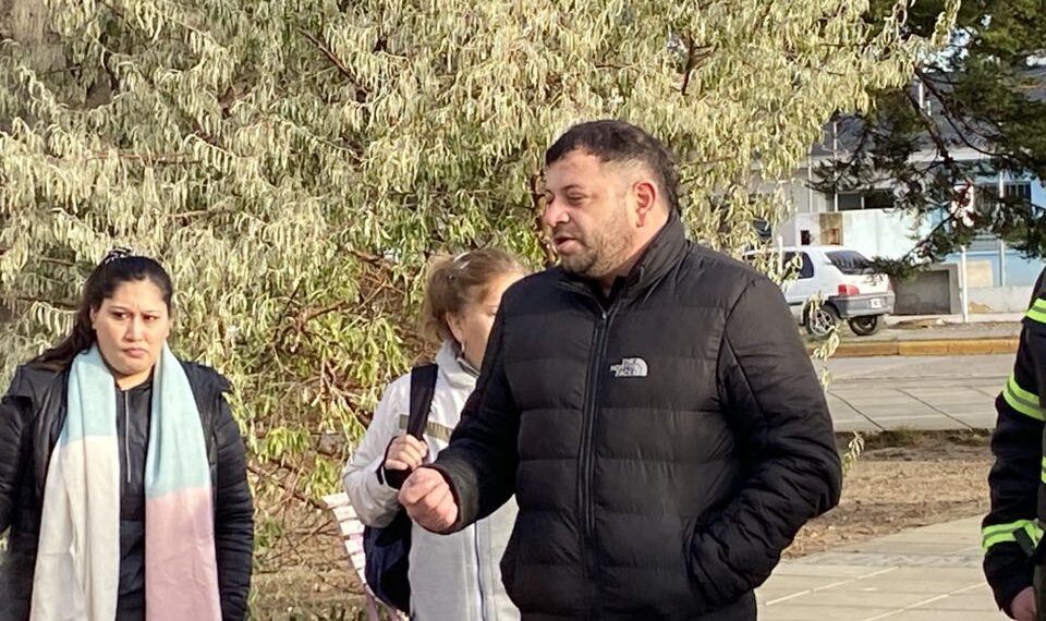 Gadano: «A nadie le importa la salud en Puerto Deseado»