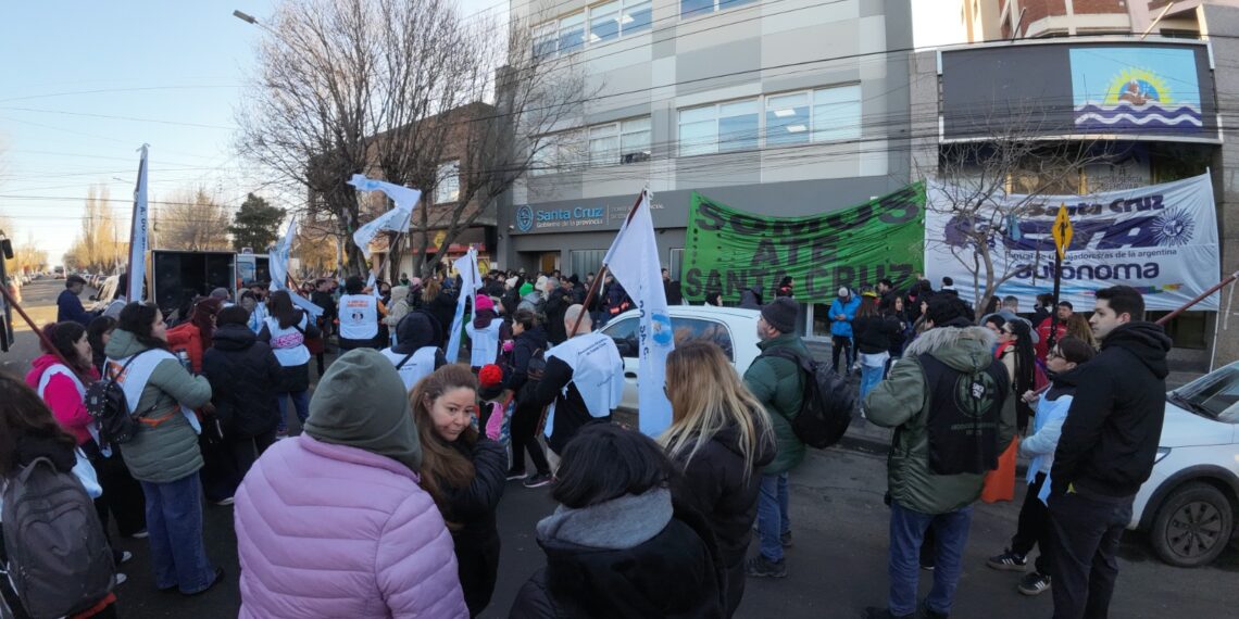 ATE continua con el plan de lucha