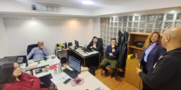 Intensa recorrida del responsable de los Entes Autárquicos de ATE Santa Cruz en Casa de Santa Cruz