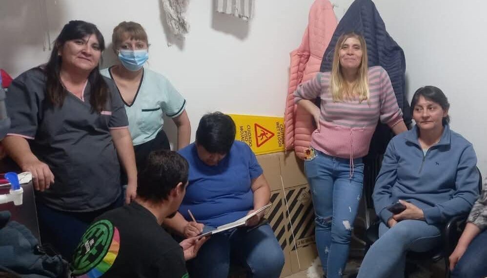 ATE sigue de paro en el Hospital de Los Antiguos