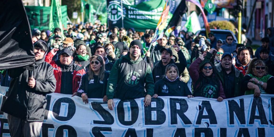 SIN PARITARIAS NO HAY DIÁLOGO: EL SALARIO NO PUEDE ESPERAR