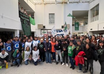 Contundente jornada de protesta de ATE en todos los hospitales