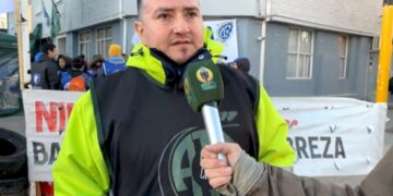 Gustavo Saldivia en el Ministerio de economía: “nos vamos a retirar de aquí con una fecha de paritarias”